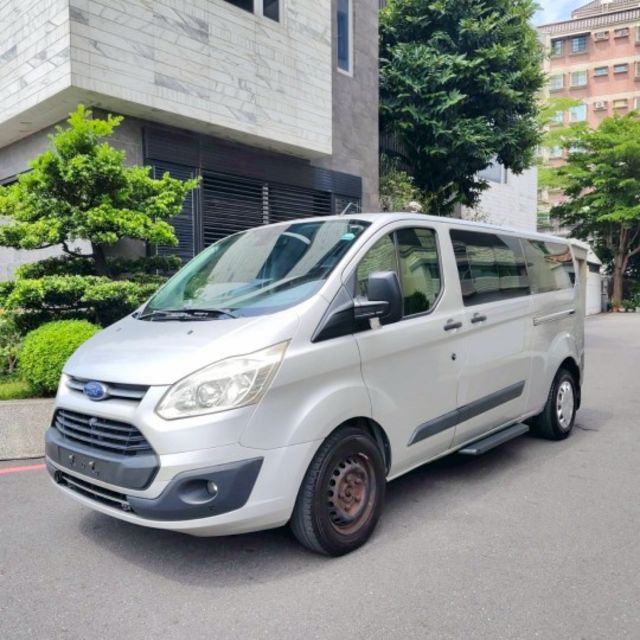 TOURNEO CUSTOM  第1張相片