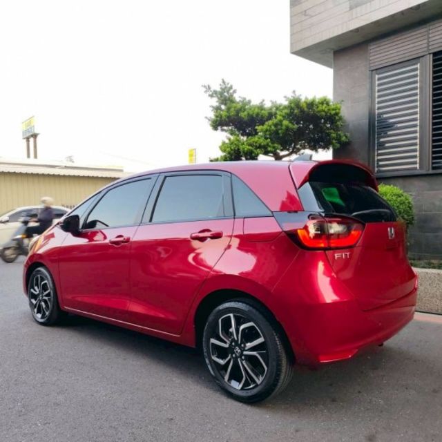e:HEV 油電版   ACC主動跟車 ✨ 車道維持輔助 ✨ 車道偏移警示 ✨ 自動煞停系統 ✨ Keyless免鑰匙  第4張相片