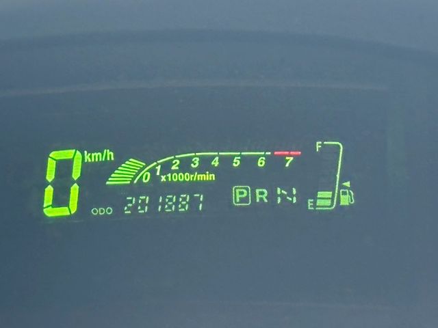 VIOS 1.5 代步車便宜賣 無事故 可認證 實跑20萬公里 里程保證 省油 車況佳 耐操不壞  第11張相片