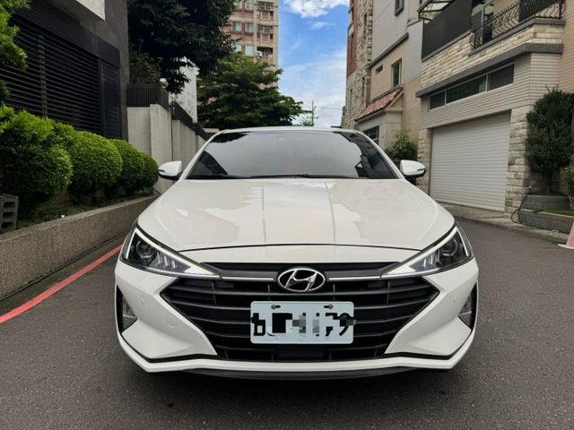 ELANTRA  第1張相片