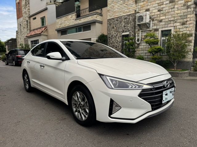 ELANTRA  第3張相片