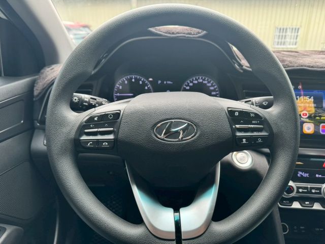 ELANTRA  第11張相片