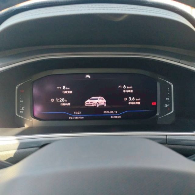 280 TSI LED頭燈 恆溫空調 電熱椅 I-key摸門 ACC跟車 車道偏離 自動停車 電尾門 原廠主機 倒車影像  第7張相片
