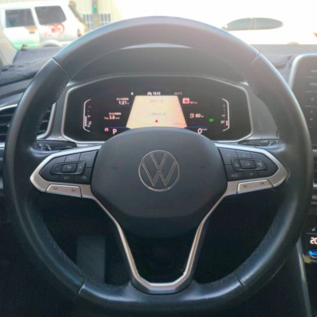 280 TSI LED頭燈 恆溫空調 電熱椅 I-key摸門 ACC跟車 車道偏離 自動停車 電尾門 原廠主機 倒車影像  第8張相片