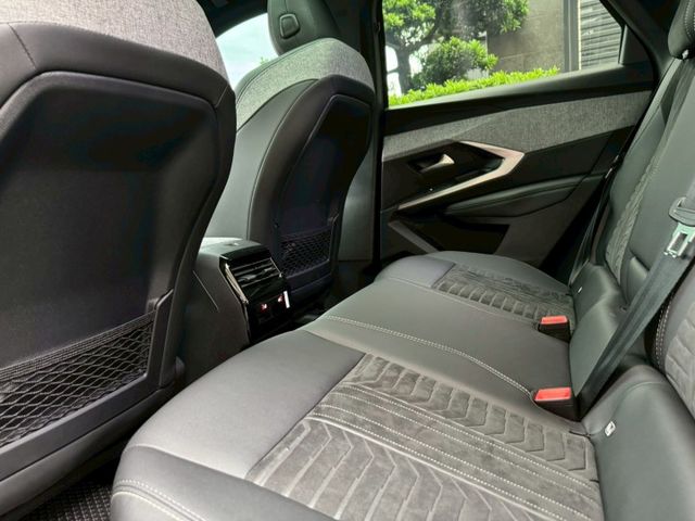 GT Cielo 原版件 ACC跟車 車道偏離 360環景 車道偏移 電動座椅 電動尾門 I-key免鑰匙 盲點偵測  第8張相片