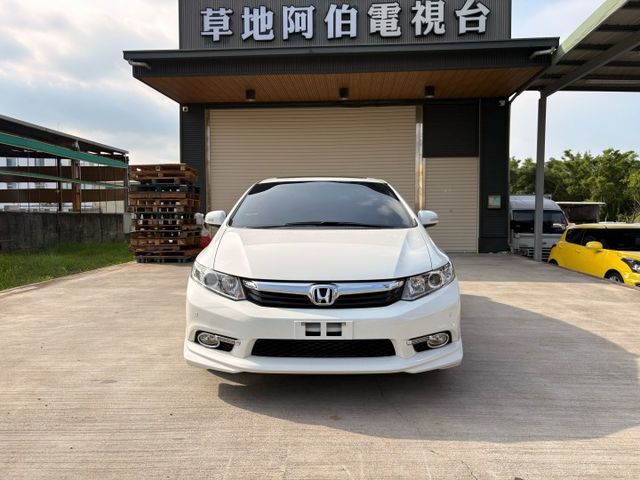 CIVIC  第2張相片