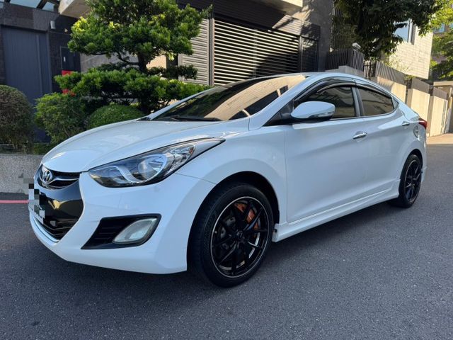 ELANTRA  第1張相片