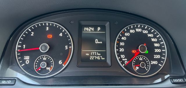 VOLKSWAGEN福斯 TOURAN  第5張相片