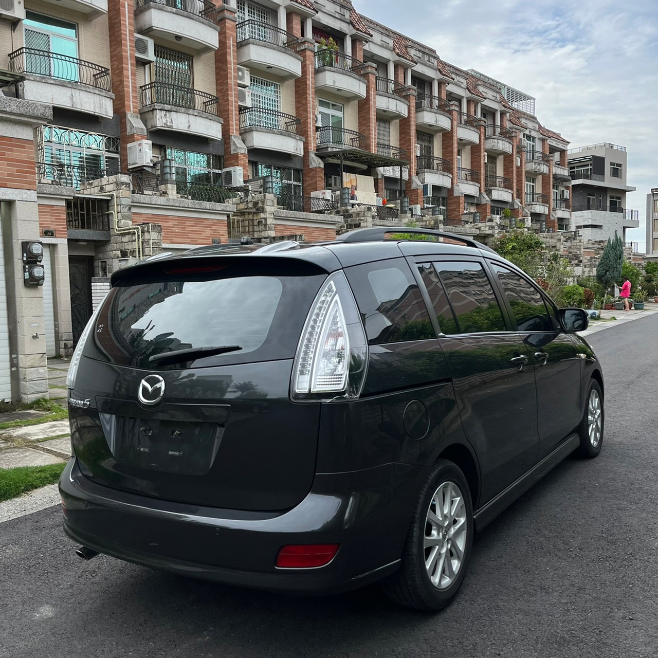 2010年MAZDA MAZDA5 可車換車〃零元購車〃免頭期款〃可全額貸款〃超貸拿現金  第7張相片