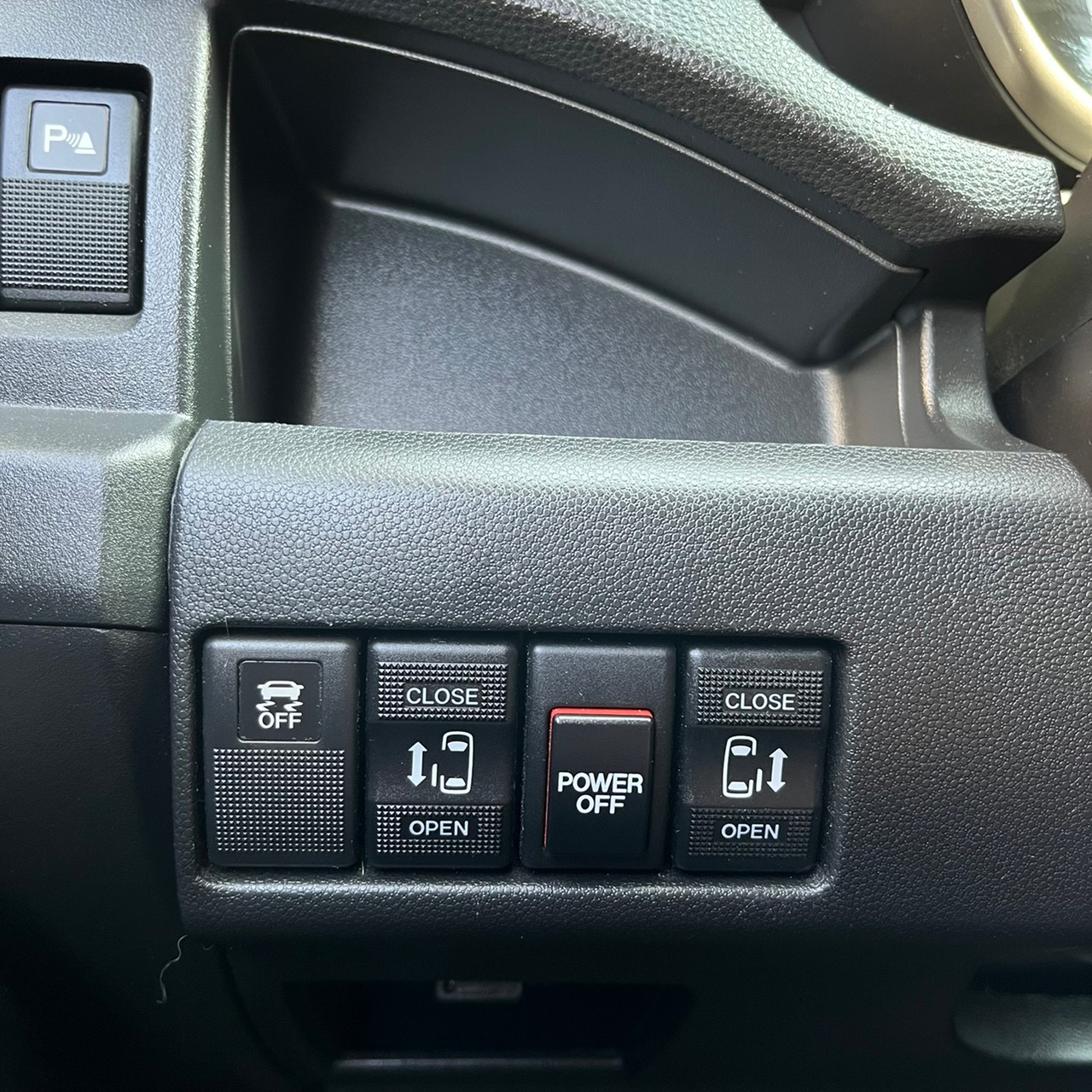 2016年MAZDA MAZDA5 可車換車〃零元購車〃免頭期款〃可全額貸款〃超貸拿現金  第9張相片