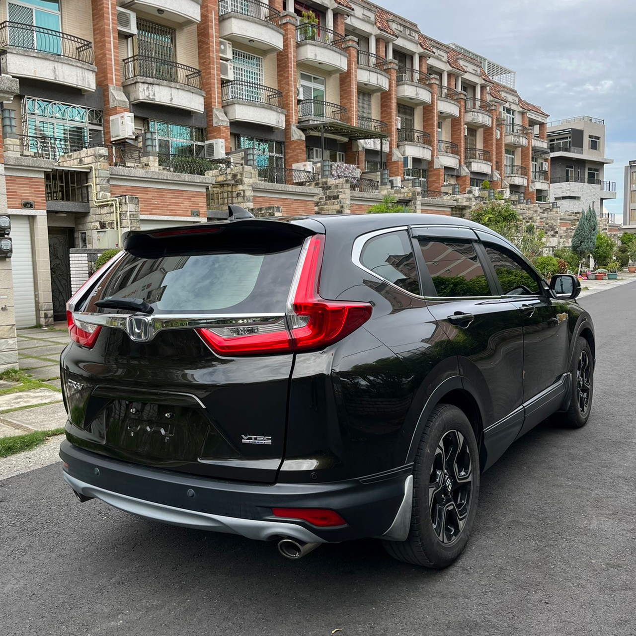 2017年HONDA CRV可車換車〃零元購車〃免頭期款〃可全額貸款〃超貸拿現金  第5張相片