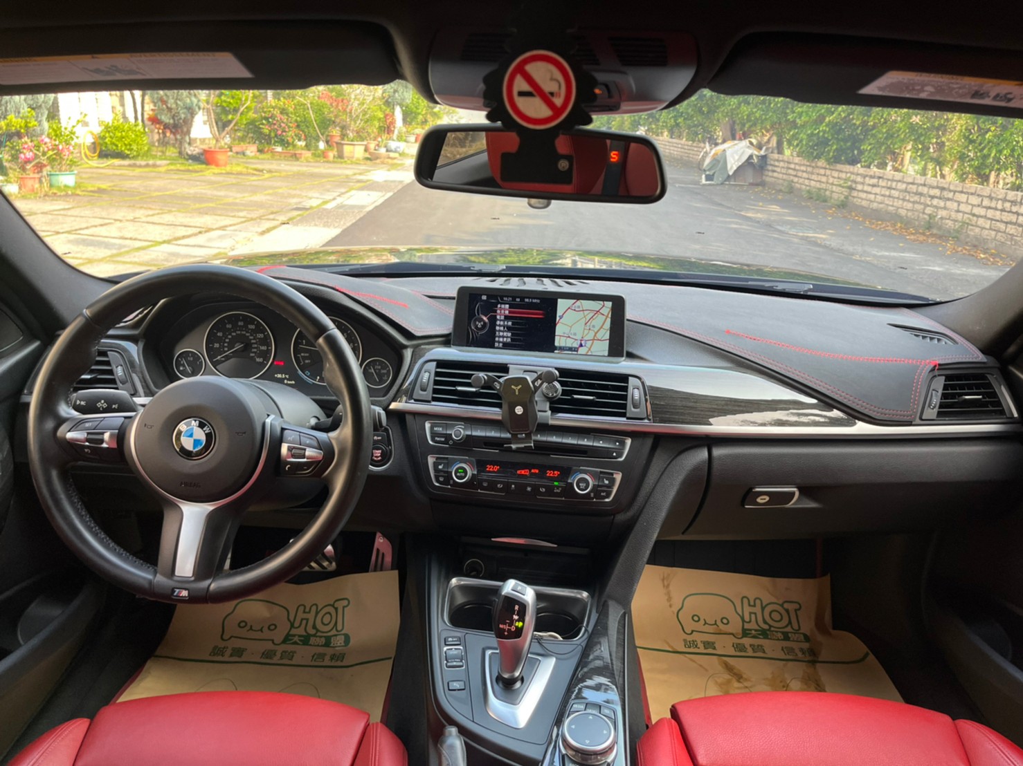 2015年BMW 328I可車換車〃零元購車〃免頭期款〃可全額貸款〃超貸拿現金  第13張相片