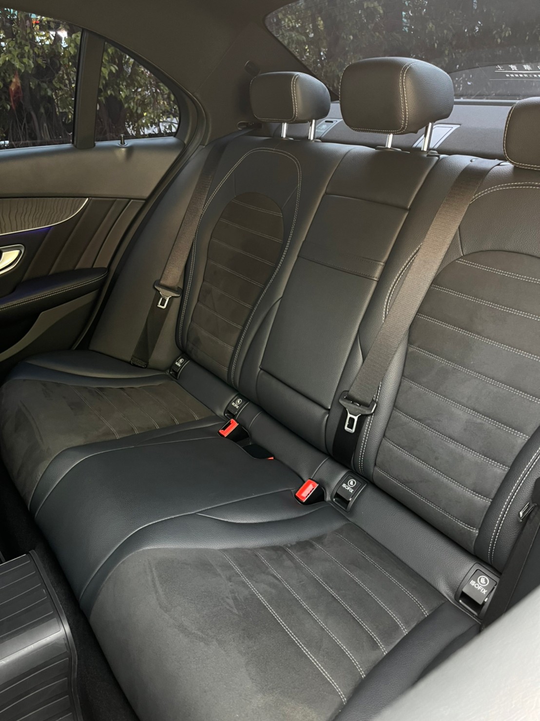 2019年MERCEDES BENZ C200可車換車〃零元購車〃免頭期款〃可全額貸款〃超貸拿現金  第19張相片