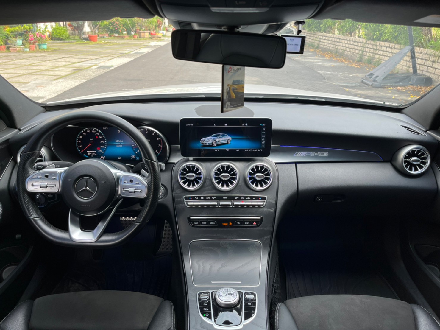 2019年MERCEDES BENZ C200可車換車〃零元購車〃免頭期款〃可全額貸款〃超貸拿現金  第20張相片