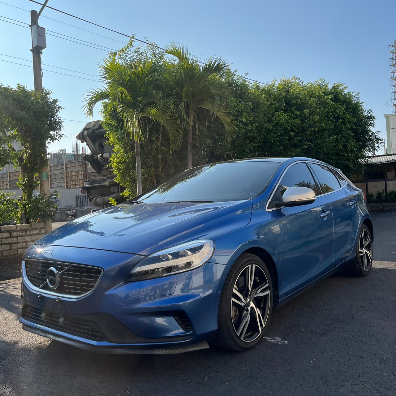 2017年VOLVO V40可車換車〃零元購車〃免頭期款〃可全額貸款〃超貸拿現金  第1張相片