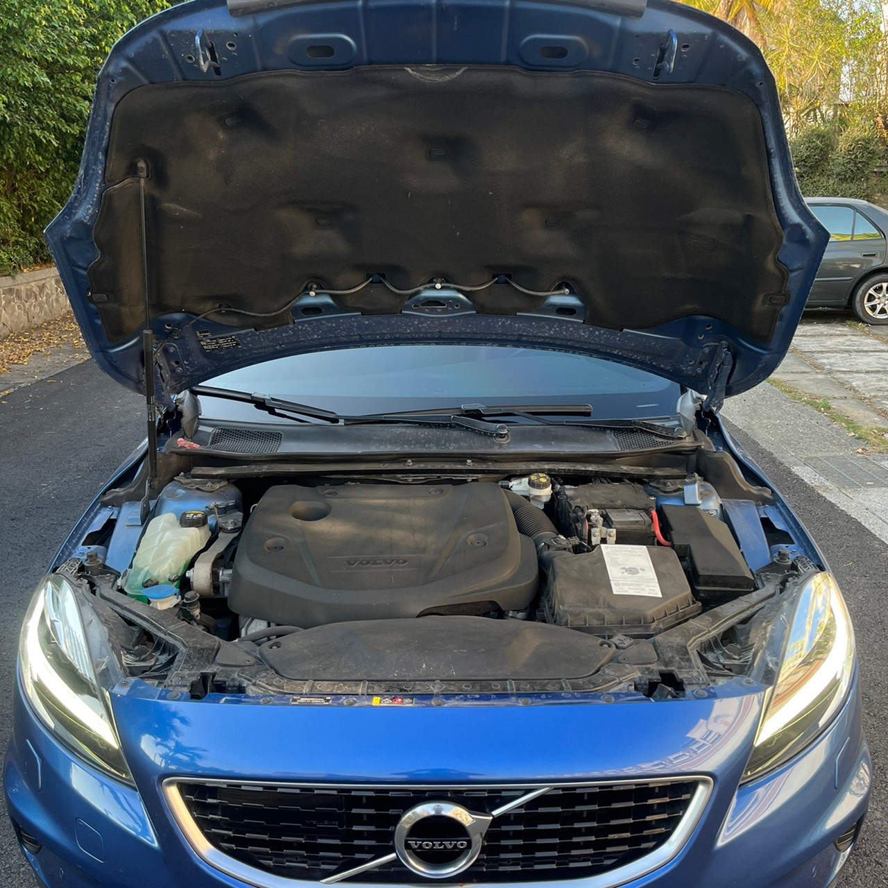2017年VOLVO V40可車換車〃零元購車〃免頭期款〃可全額貸款〃超貸拿現金  第18張相片