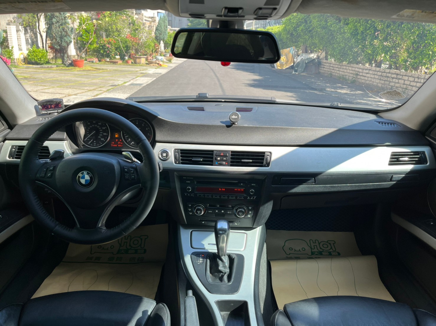 2007年BMW 335I COUPE可車換車〃零元購車〃免頭期款〃可全額貸款〃超貸拿現金  第12張相片