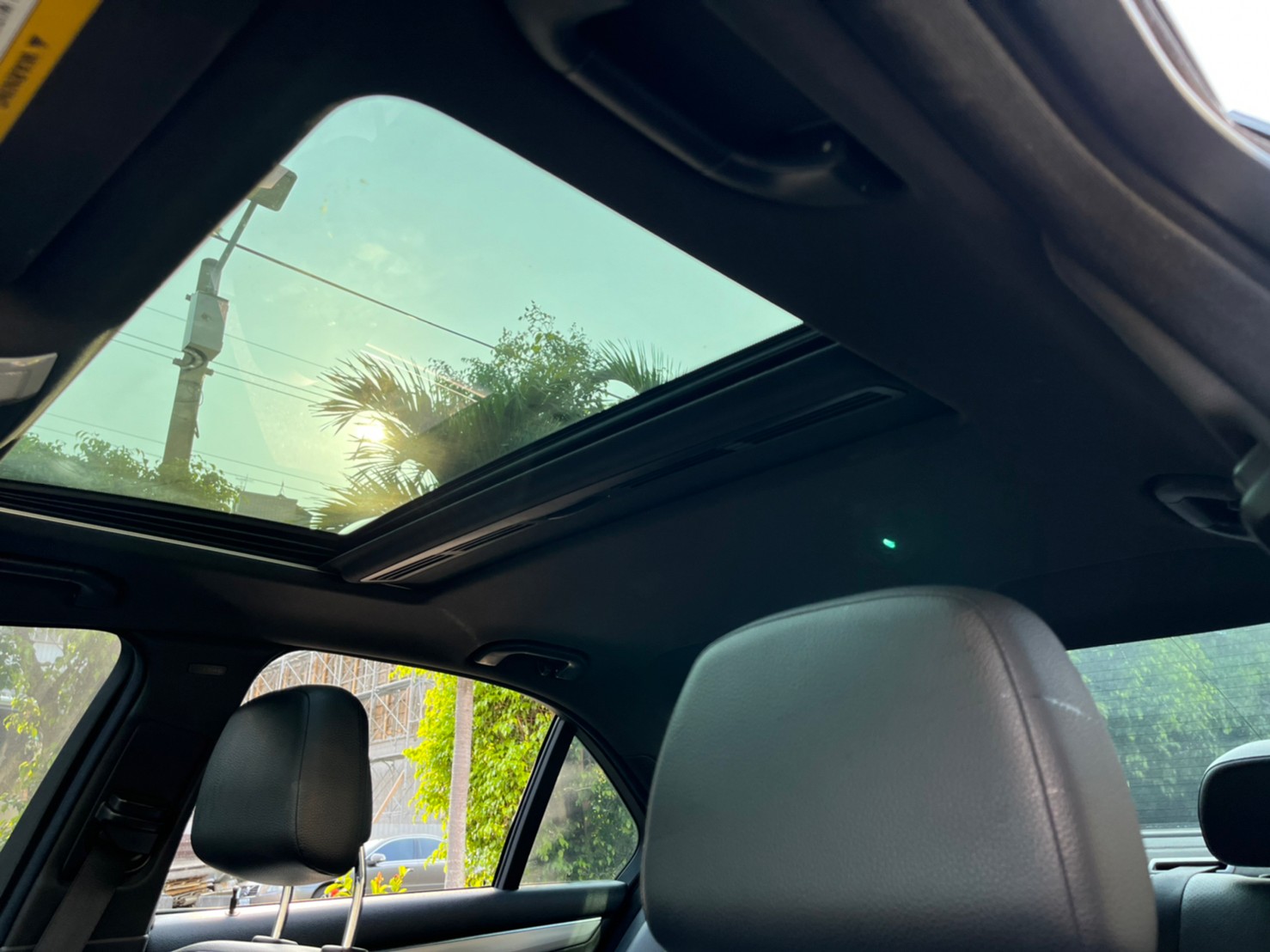 2012年MERCEDES BENZ C250  可車換車〃零元購車〃免頭期款〃可全額貸款〃超貸拿現金      第18張相片