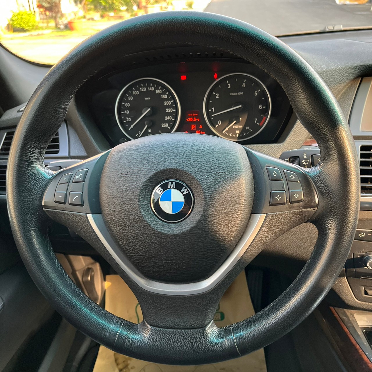 2007年BMW X5 可車換車〃零元購車〃免頭期款〃可全額貸款〃超貸拿現金  第12張相片