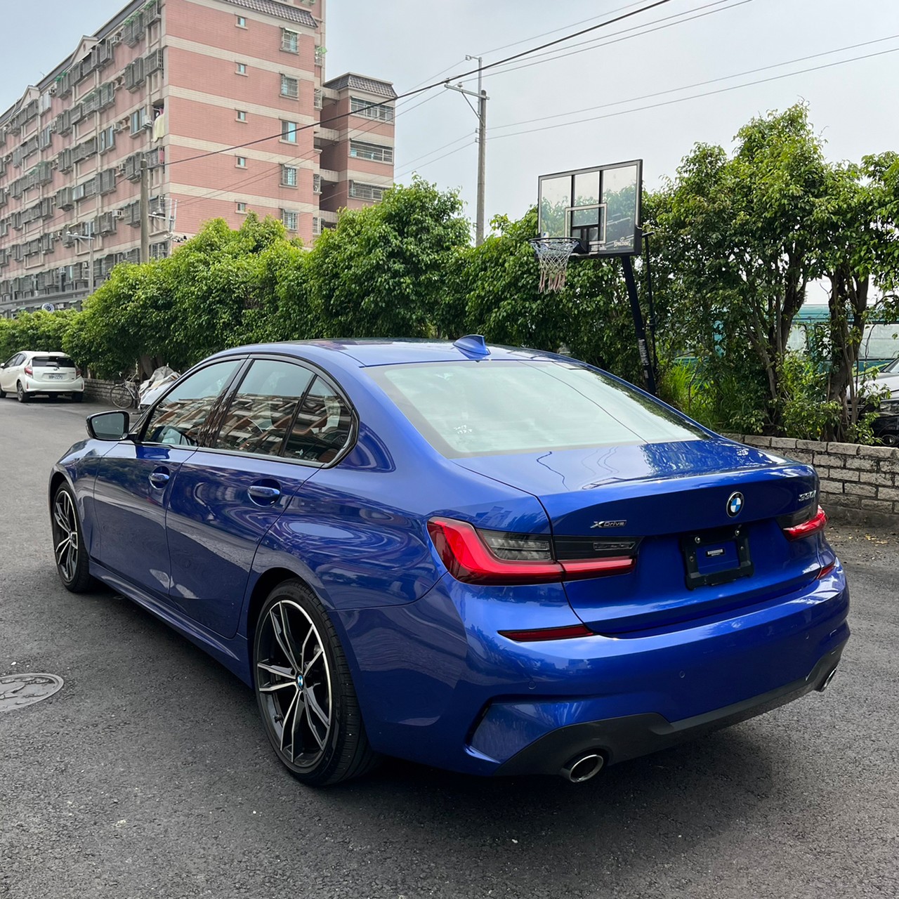 2019年BMW 330I可車換車〃零元購車〃免頭期款〃可全額貸款〃超貸拿現金  第4張相片