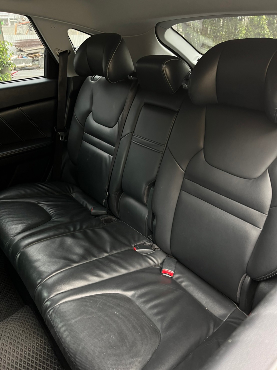 2014年LUXGEN U6 可車換車〃零元購車〃免頭期款〃可全額貸款〃超貸拿現金  第10張相片