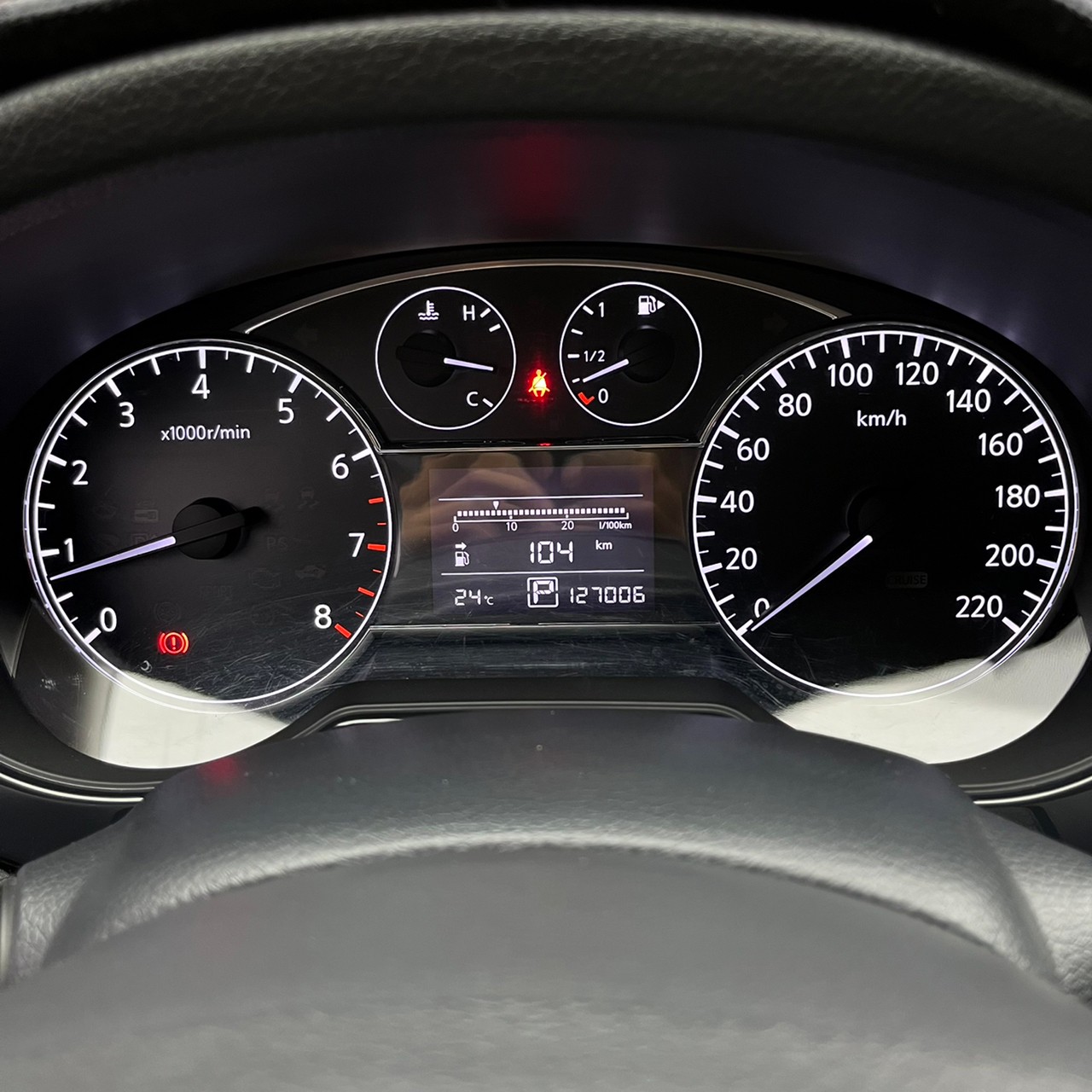 2013年NISSAN TIIDA可車換車〃零元購車〃免頭期款〃可全額貸款〃超貸拿現金  第6張相片