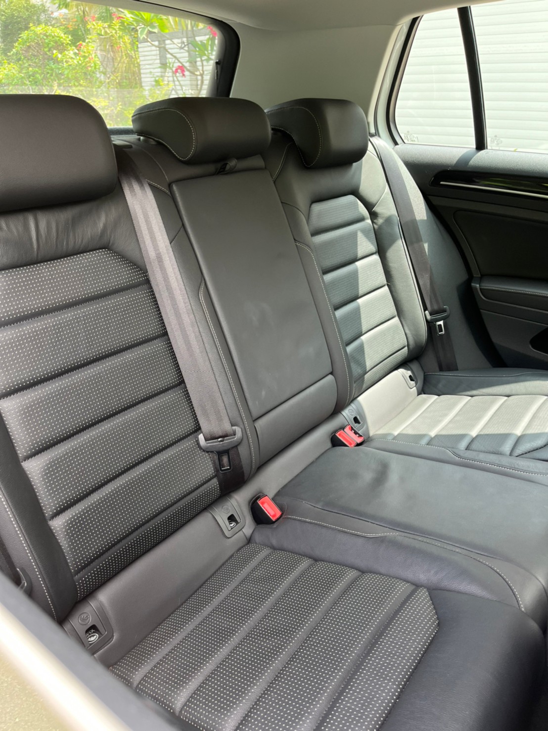 2018年VOLKSWAGEN GOLF可車換車〃零元購車〃免頭期款〃可全額貸款〃超貸拿現金  第18張相片
