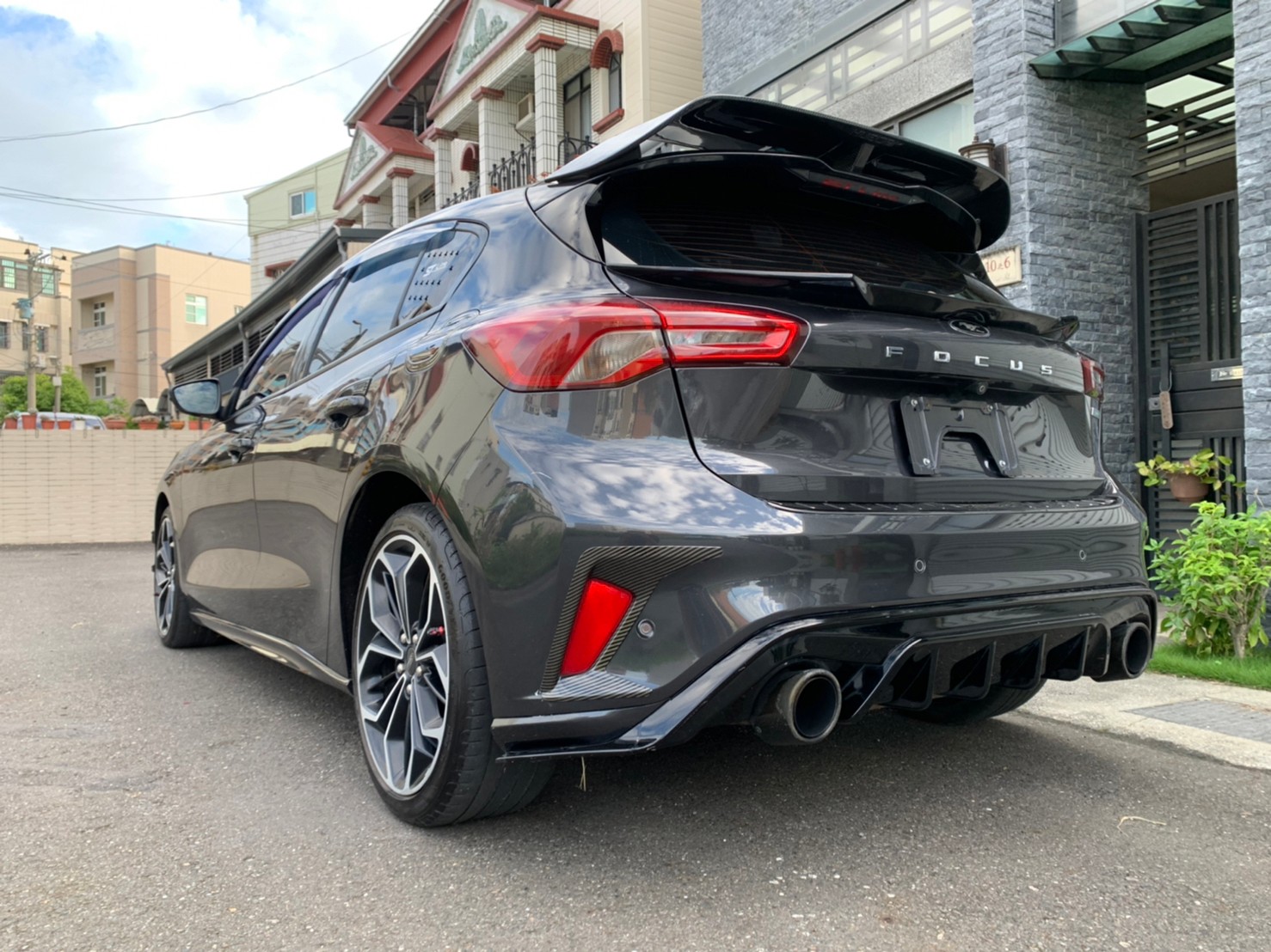 2019年FORD FOCUS可車換車〃零元購車〃免頭期款〃可全額貸款〃超貸拿現金  第5張相片