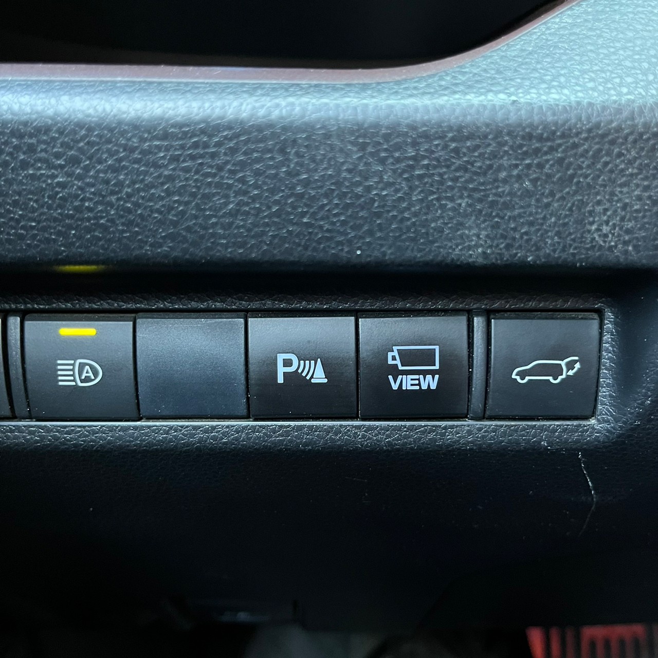 2020年TOYOTA RAV4可車換車〃零元購車〃免頭期款〃可全額貸款〃超貸拿現金  第9張相片