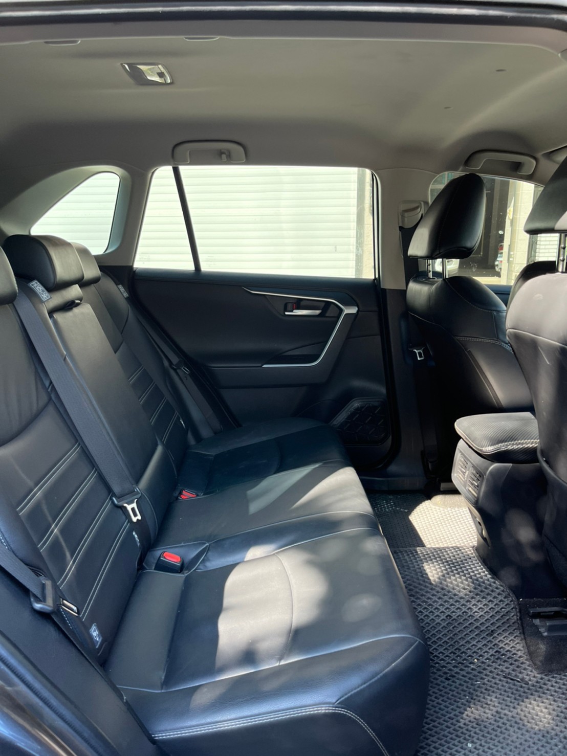 2020年TOYOTA RAV4可車換車〃零元購車〃免頭期款〃可全額貸款〃超貸拿現金  第17張相片