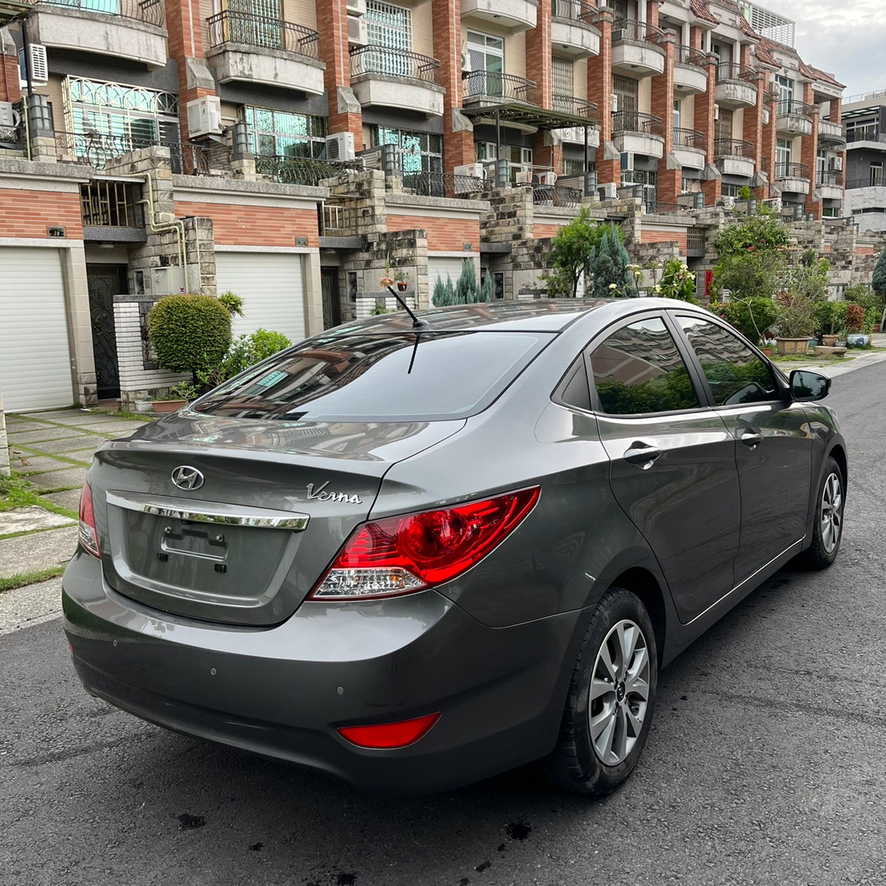 2017年HYUNDAI VERNA可車換車〃零元購車〃免頭期款〃可全額貸款〃超貸拿現金  第5張相片