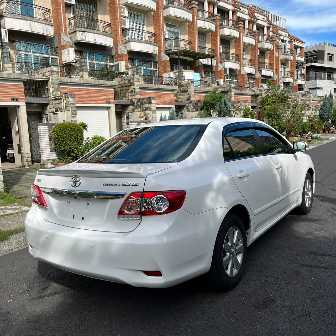 2012年TOYOTA ALTIS可車換車〃零元購車〃免頭期款〃可全額貸款〃超貸拿現金  第6張相片