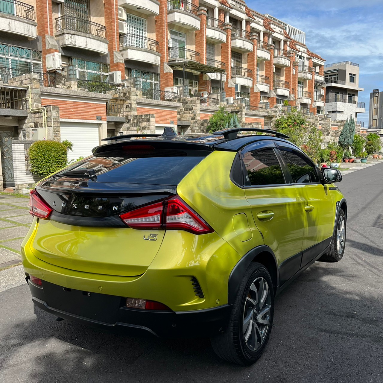 2017年LUXGEN U5可車換車〃零元購車〃免頭期款〃可全額貸款〃超貸拿現金  第5張相片