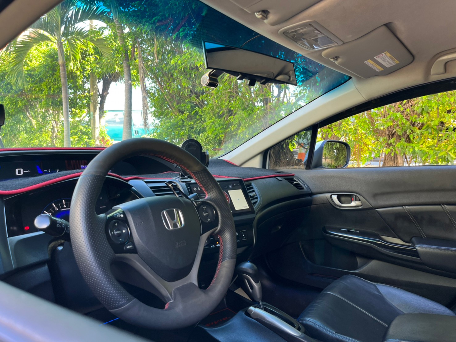 2014年HONDA CIVIC可車換車〃零元購車〃免頭期款〃可全額貸款〃超貸拿現金  第10張相片