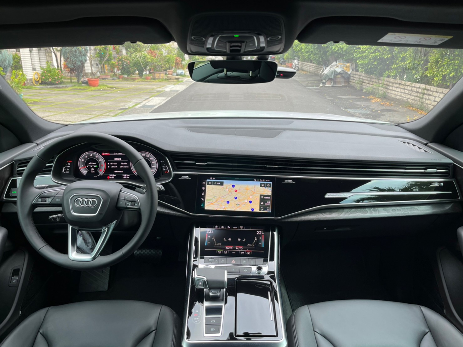 2021年AUDI Q8可車換車〃零元購車〃免頭期款〃可全額貸款〃超貸拿現  第17張相片