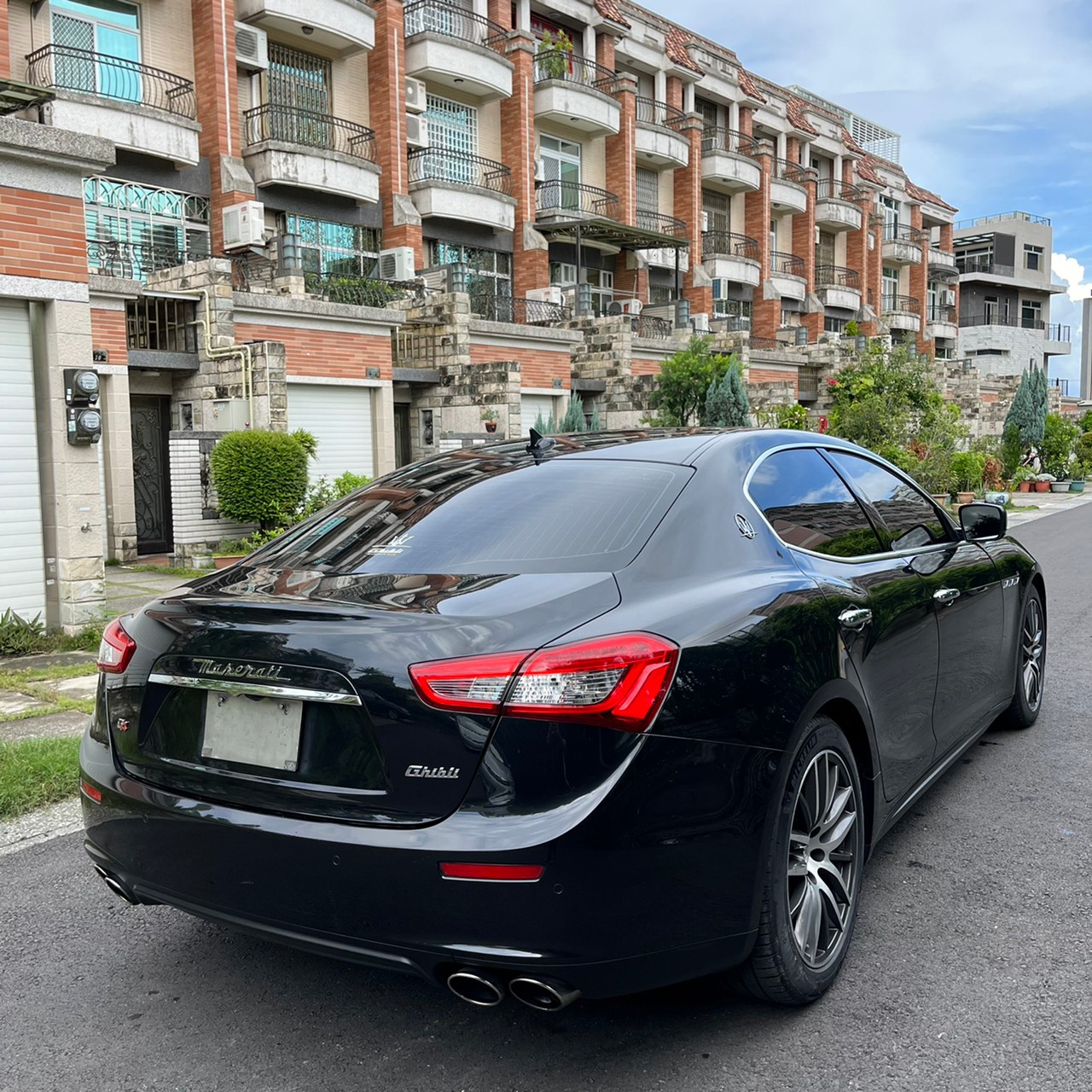 2014年MASERATI GHIBLI可車換車〃零元購車〃免頭期款〃可全額貸款〃超貸拿現金  第6張相片