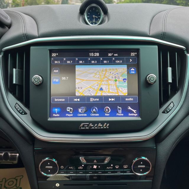 MASERATI瑪莎拉蒂 GHIBLI SQ4  第15張相片