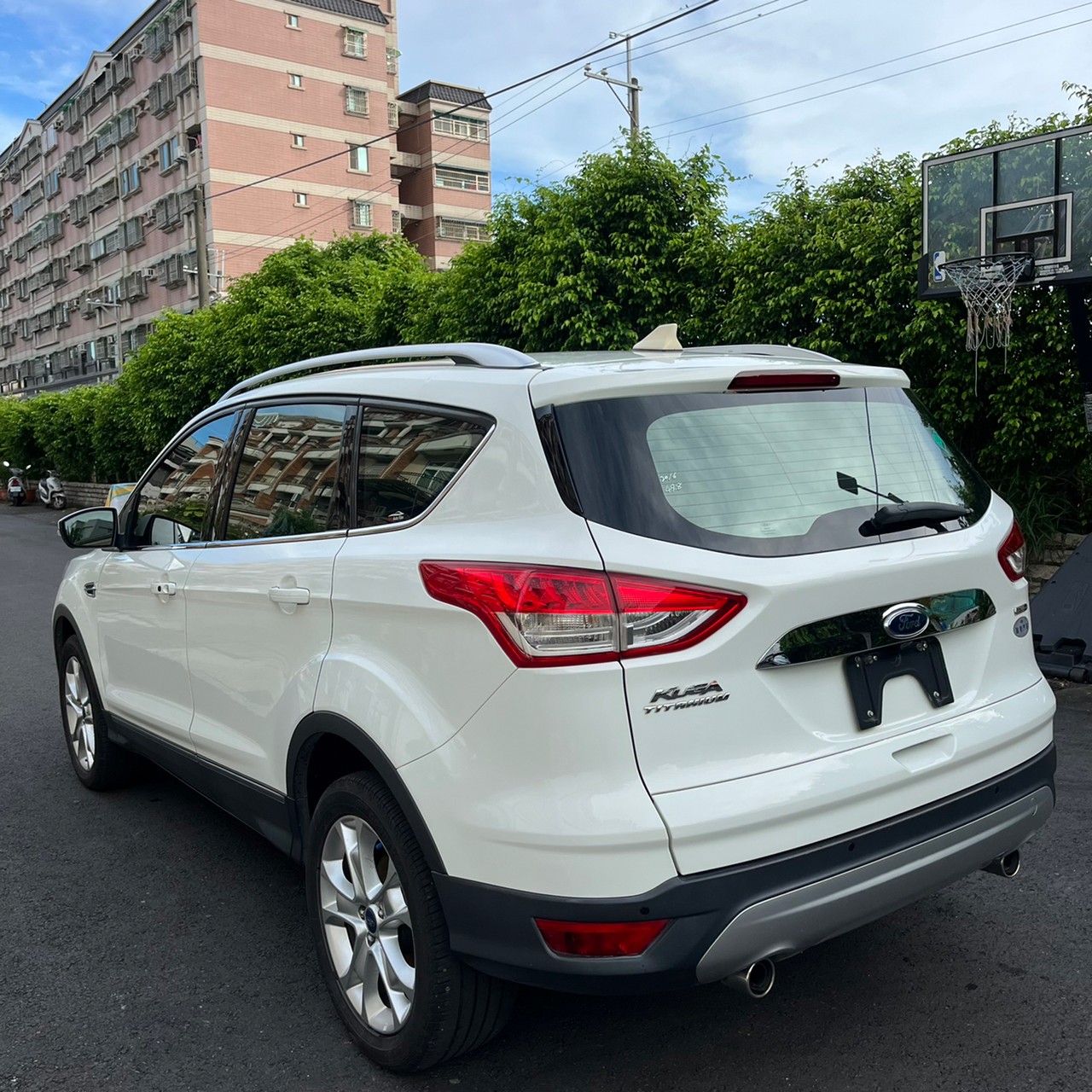 2016年FORD KUGA 可車換車〃零元購車〃免頭期款〃可全額貸款〃超貸拿現金  第4張相片