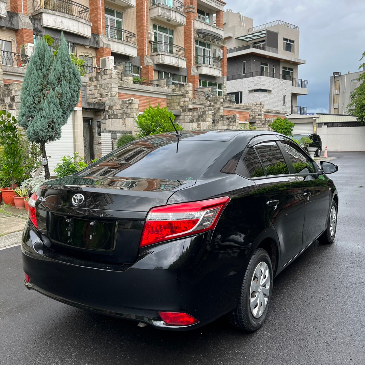 2015年TOYOTA VIOS可車換車〃零元購車〃免頭期款〃可全額貸款〃超貸拿現金  第6張相片