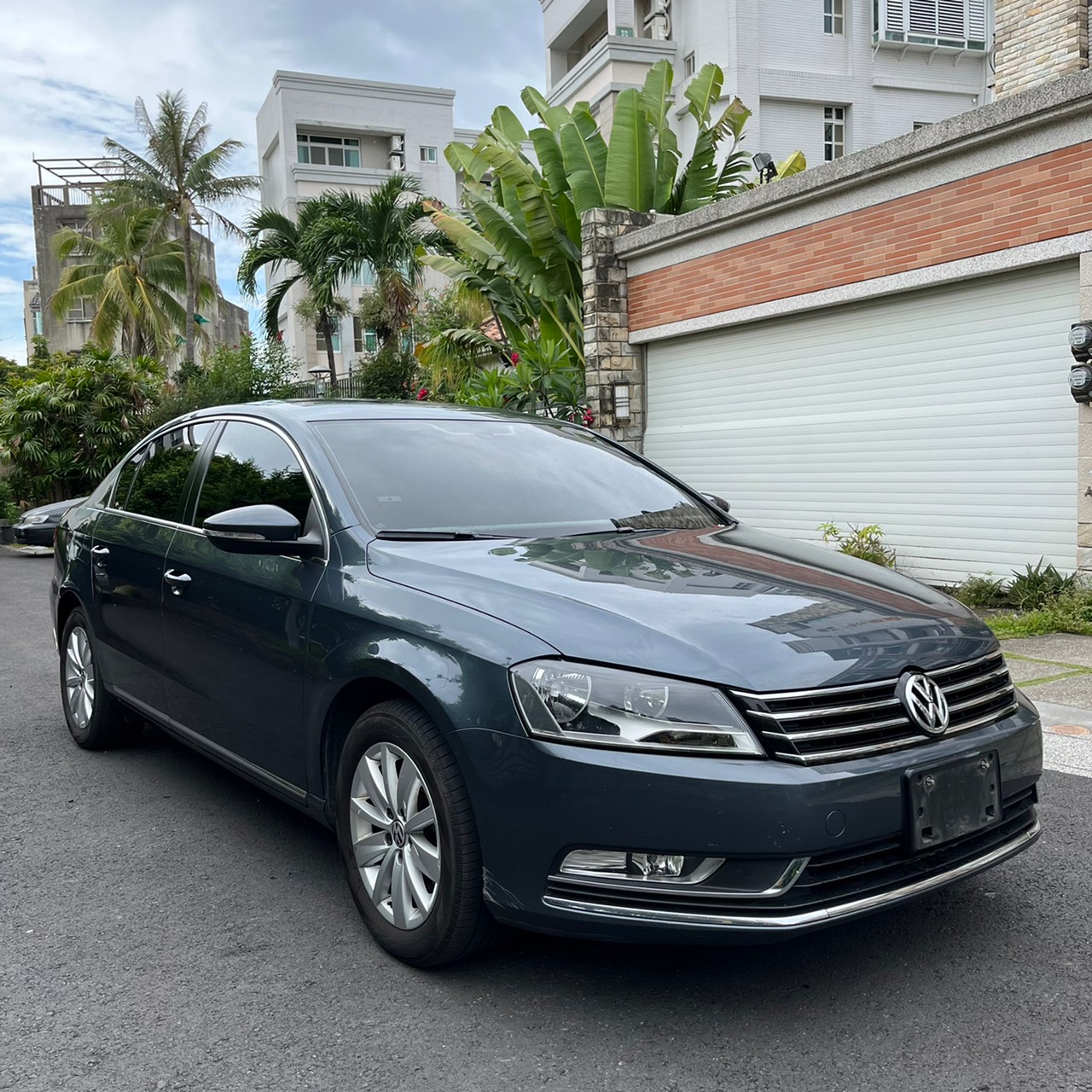2012年VOLKSWAGEN PASSAT可車換車〃零元購車〃免頭期款〃可全額貸款〃超貸拿現金  第3張相片