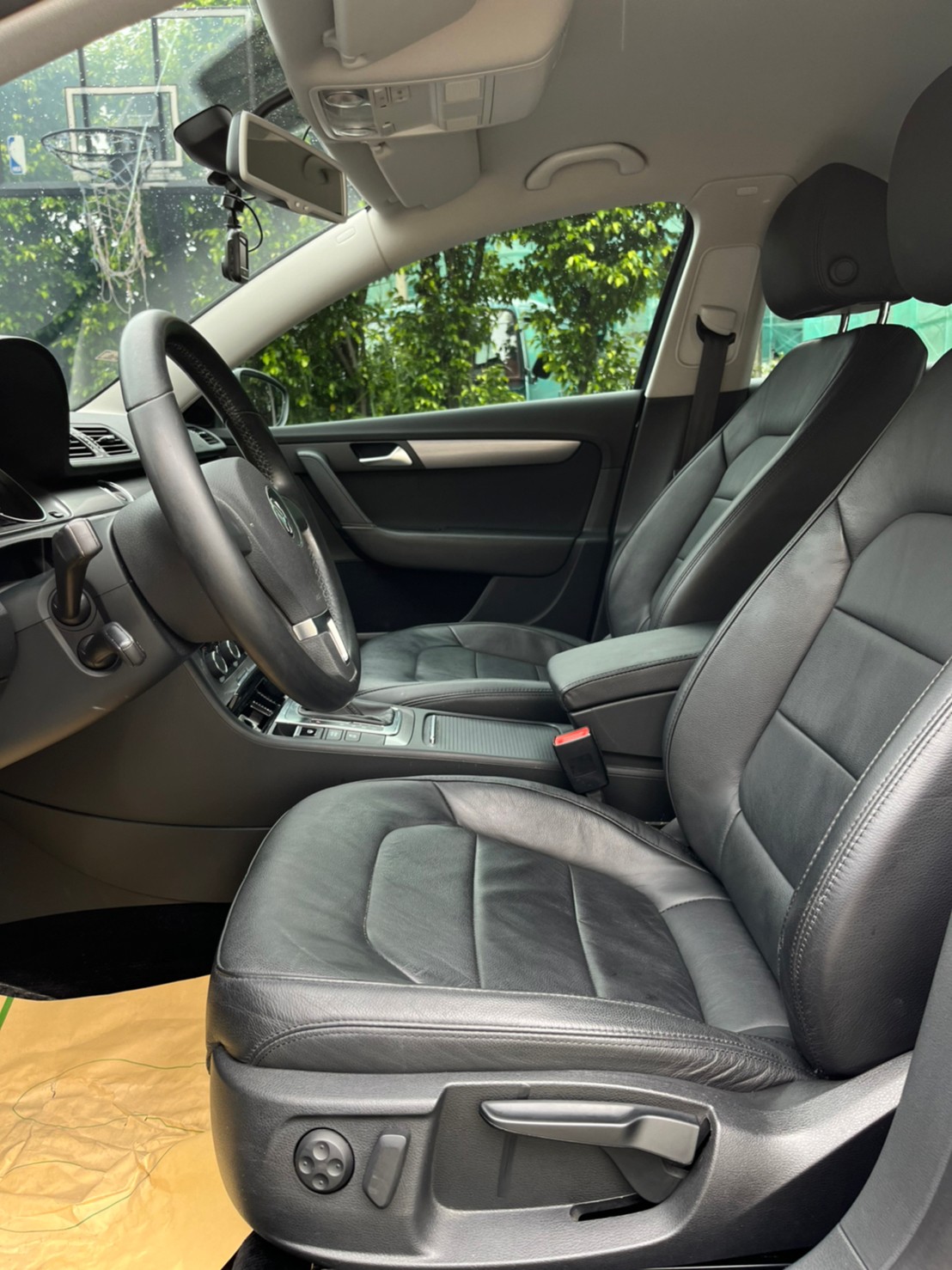 2012年VOLKSWAGEN PASSAT可車換車〃零元購車〃免頭期款〃可全額貸款〃超貸拿現金  第11張相片
