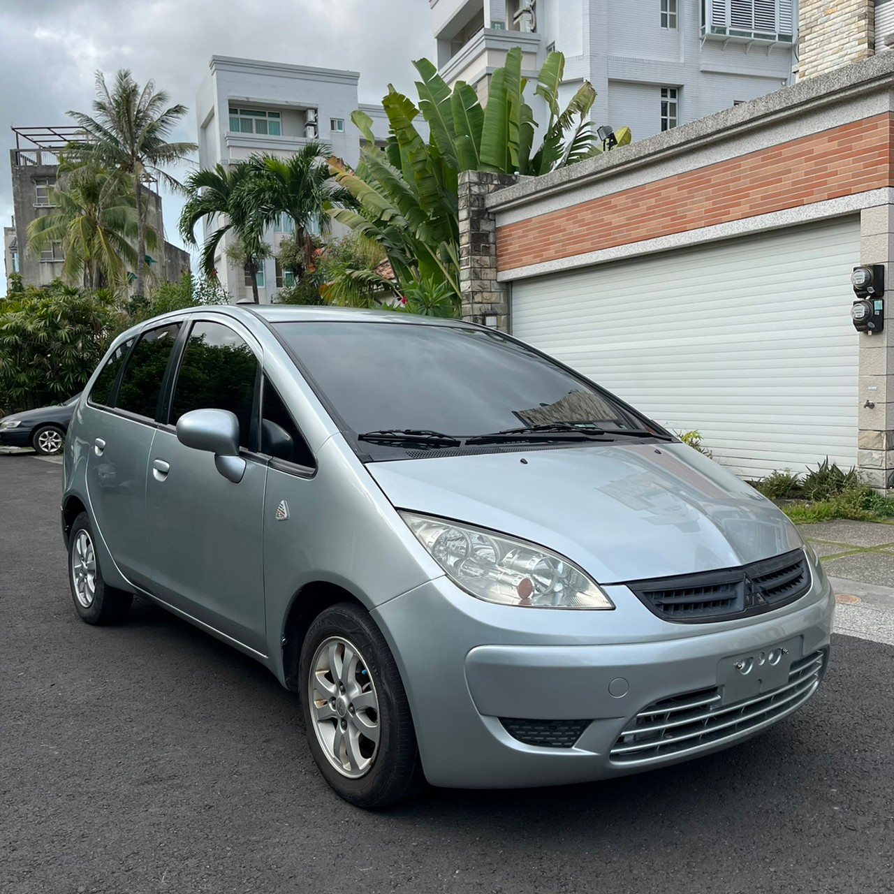 2008年MITSUBISHI可車換車〃零元購車〃免頭期款〃可全額貸款〃超貸拿現金  第3張相片