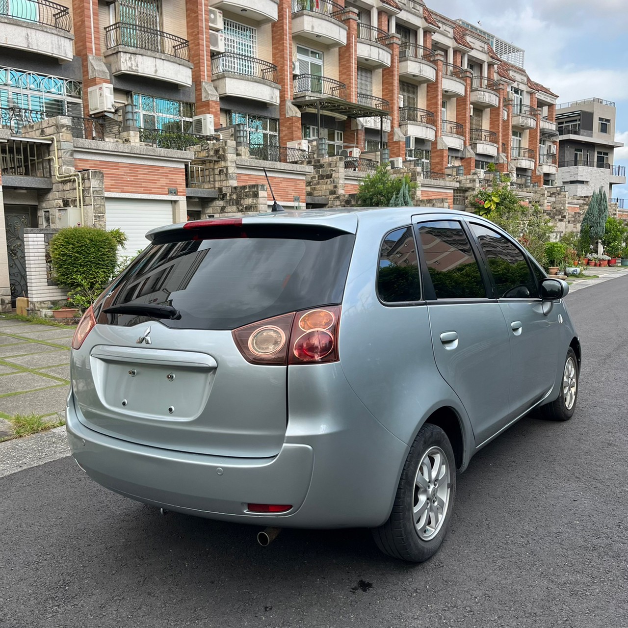 2008年MITSUBISHI可車換車〃零元購車〃免頭期款〃可全額貸款〃超貸拿現金  第7張相片