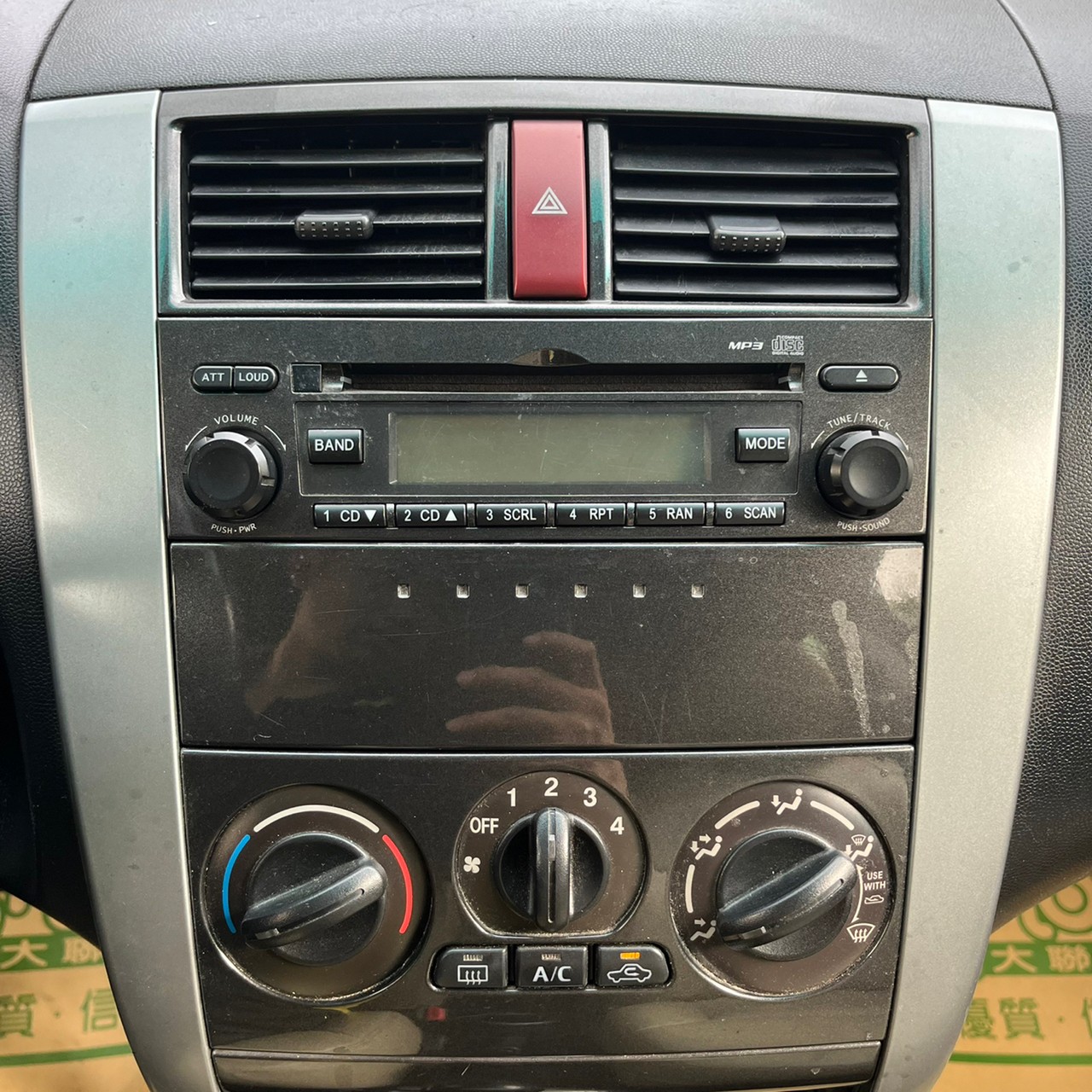 2008年MITSUBISHI可車換車〃零元購車〃免頭期款〃可全額貸款〃超貸拿現金  第9張相片