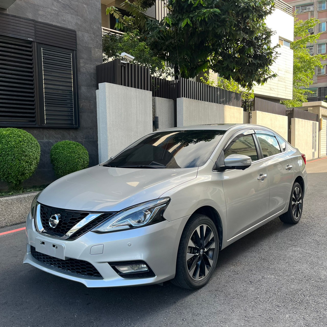 2018年NISSAN SENTRA可車換車〃零元購車〃免頭期款〃可全額貸款〃超貸拿現金  第1張相片