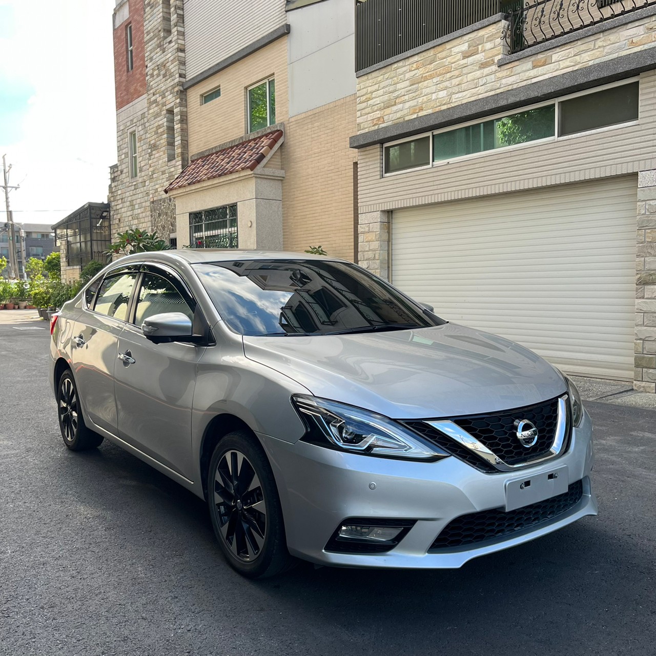 2018年NISSAN SENTRA可車換車〃零元購車〃免頭期款〃可全額貸款〃超貸拿現金  第3張相片
