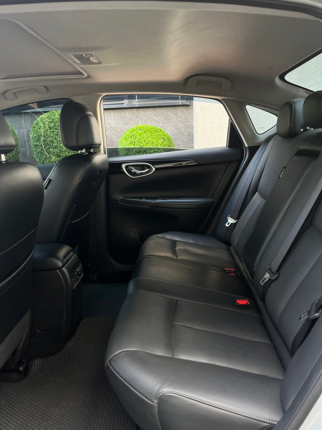 2018年NISSAN SENTRA可車換車〃零元購車〃免頭期款〃可全額貸款〃超貸拿現金  第17張相片