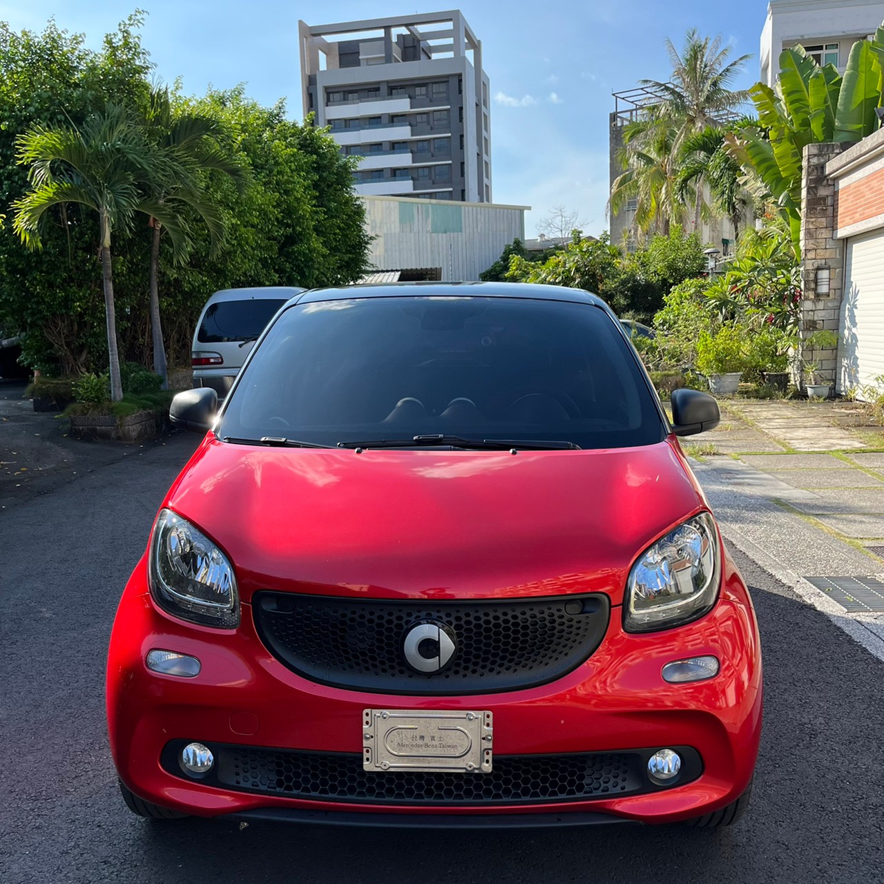 2018年SMART FORFOUR可車換車〃零元購車〃免頭期款〃可全額貸款〃超貸拿現金  第2張相片