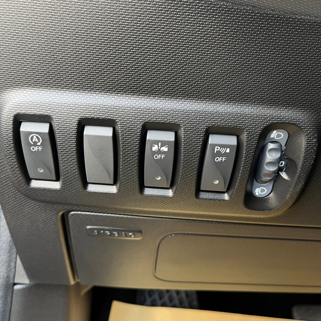 2018年SMART FORFOUR可車換車〃零元購車〃免頭期款〃可全額貸款〃超貸拿現金  第9張相片