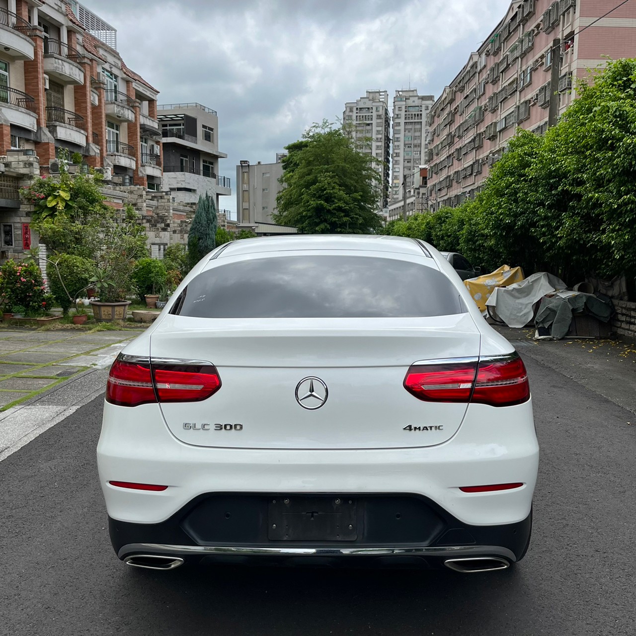 2018年MERCEDES BENZ GLC300 COUPE可車換車〃零元購車〃免頭期款〃可全額貸款〃超貸拿現金  第6張相片